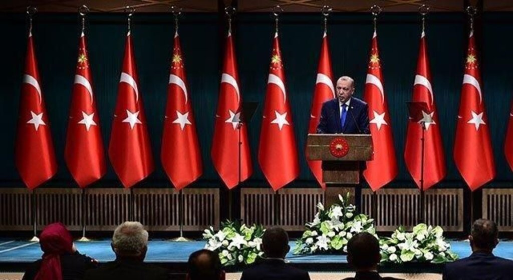 Erdoğan yüz yüze eğitimin tarihi açıkladı! Aşı olmayanlar hakkında yeni karar