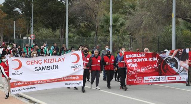 Türk Kızılay gönüllüleri obeziteye dikkati çekmek için yürüdü