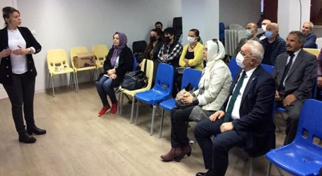 İYİ Partili üyelere 'ortak dil' eğitimi