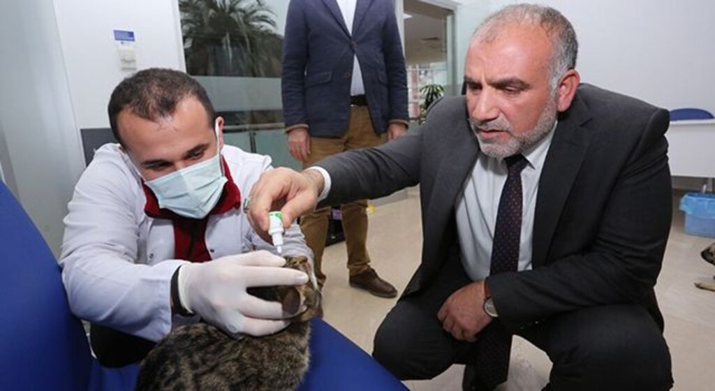 Canik 'can dostları' unutmuyor