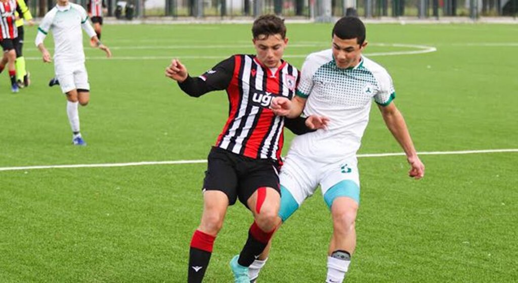 Samsunsporlu Gençlerde Keyifler Yerinde