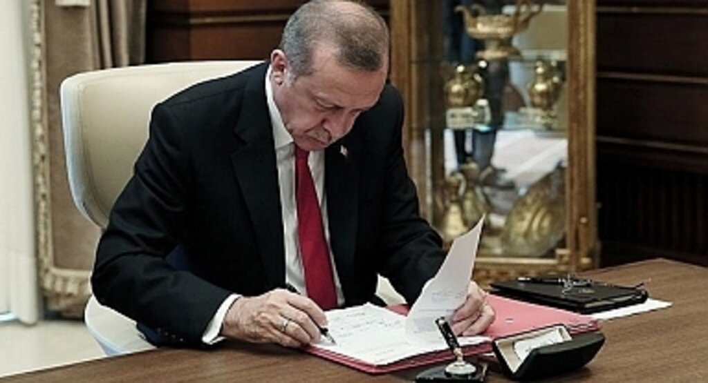 Cumhurbaşkanı Erdoğan 5 üniversiteye rektör atadı