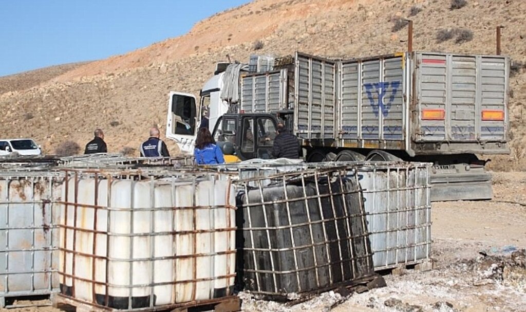 Konya'da Çevreye Kimyasal Atık Atan 4 Kişiye 73 Milyon Ceza