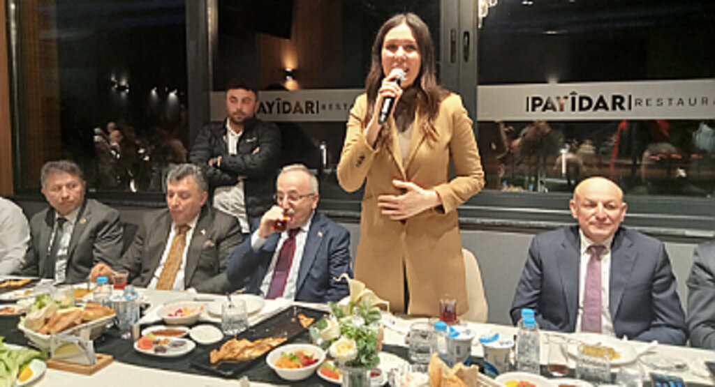 AK Parti Genel Başkan Yardımcısı Karaaslan, Terme'de Partililerle İftar Programında Buluştu