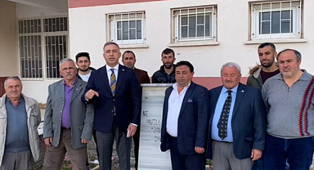 Atatürk Büstünün Çalındığı Çorum'daki Atıl Okul
