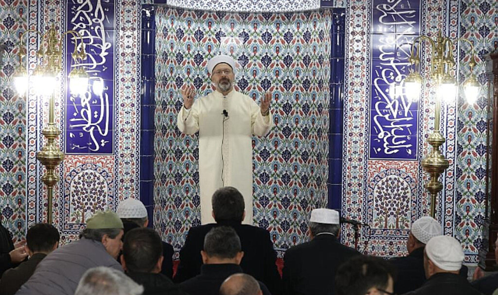 Diyanet İşleri Başkanı Erbaş: İbadetler Daha İyi İnsan Yapmanın Vasıtasıdır