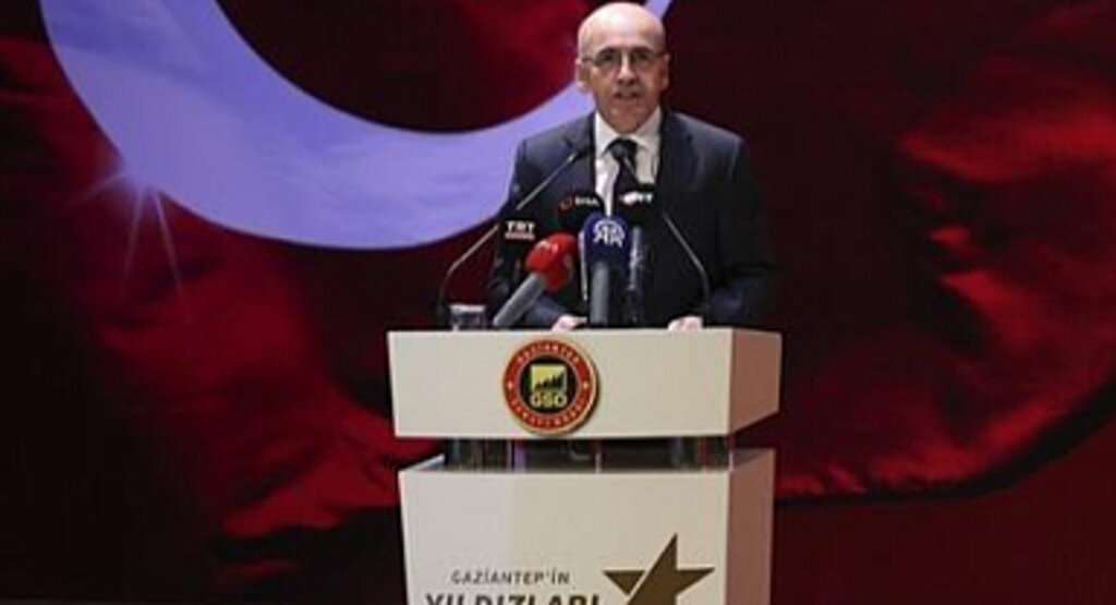 Doların Rekor Kırmasının Ardından Bakan Şimşek'ten Açıklama