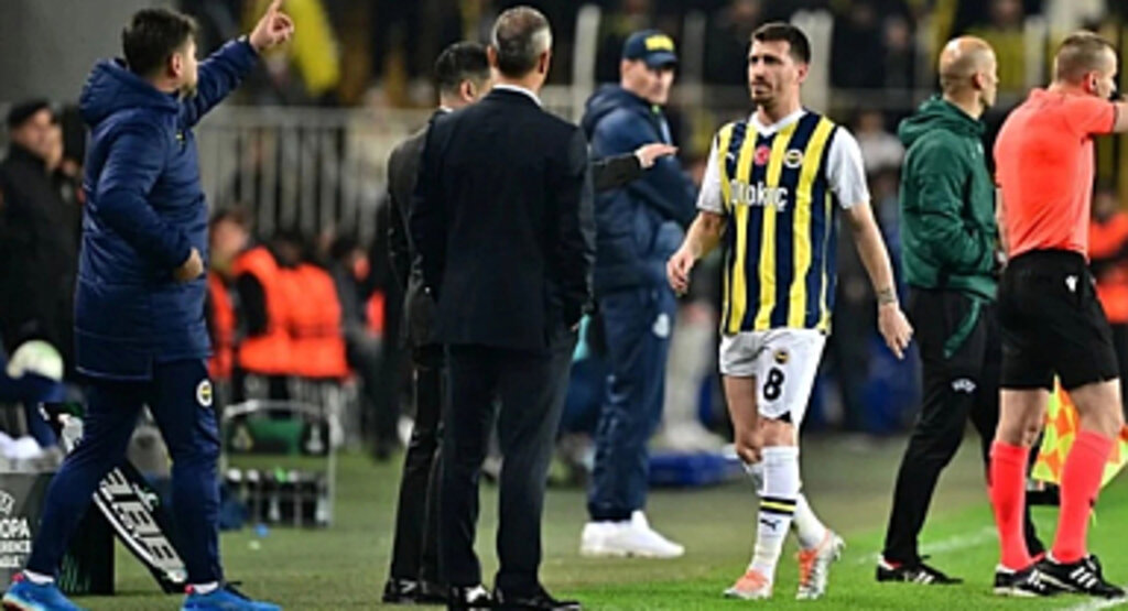 Fenerbahçe'de Trabzonspor Maçı Öncesi Mert Hakan Yandaş Şoku