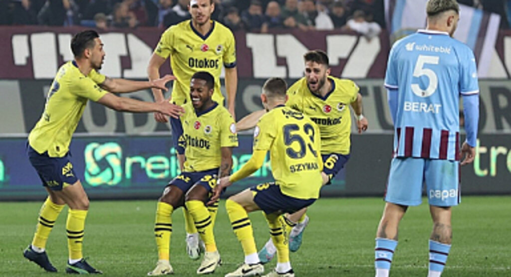 Fenerbahçe, Trabzonspor'u 3-2 mağlup etti