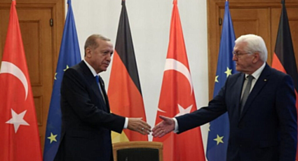 Almanya Cumhurbaşkanı, Türkiye'ye Demokrasi ve İnsan Hakları Çağrısı Yaptı