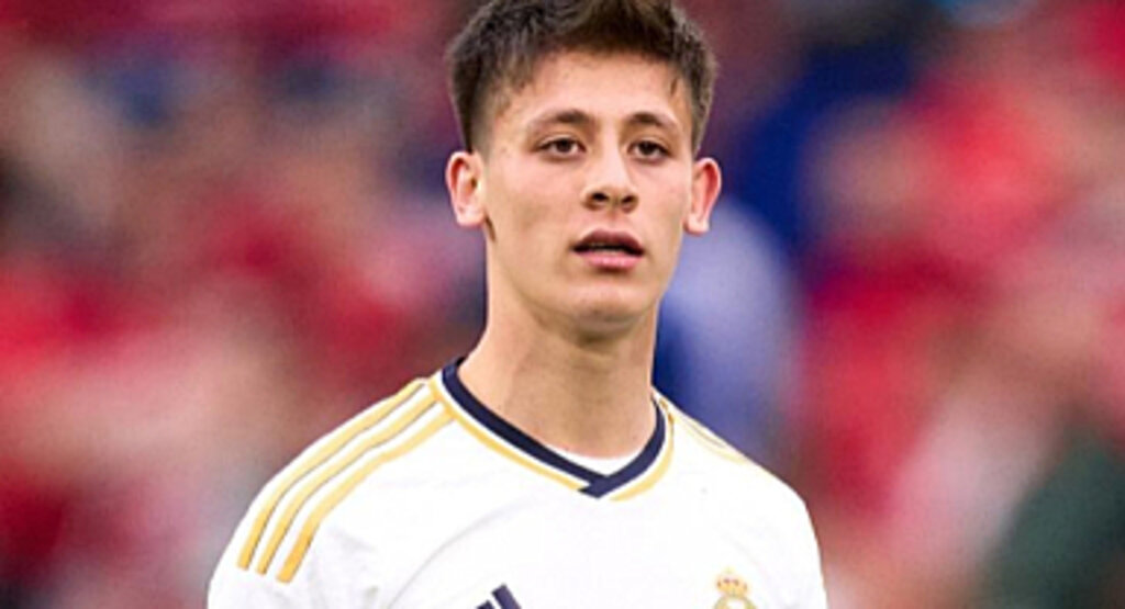 Arda Güler, Real Madrid Formasıyla İlk 11'de Gol Atarak Tarihe Geçti!