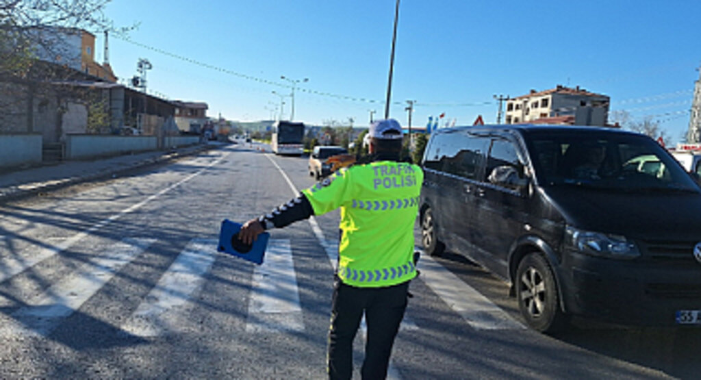 Bafra'da Önlem Amaçlı Trafik Denetimleri Gerçekleştirildi