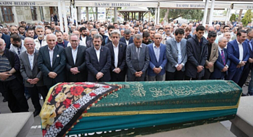 Eski SBB Başkanı Mustafa Demir'in Acı Kaybı: Annesi Safiye Demir'i Kaybetti