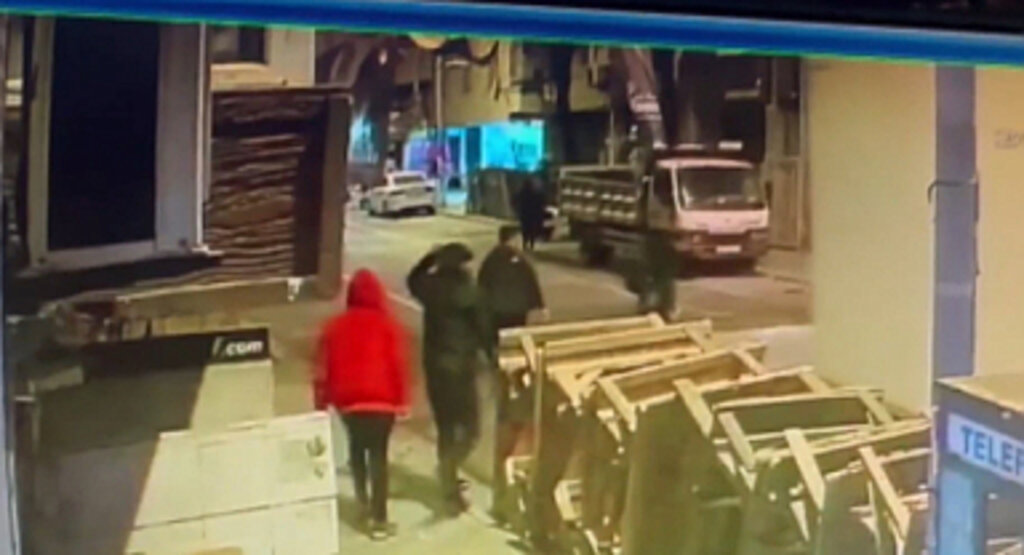 Filistinli ve Bir Iraklıyı Soyan 6 Şüpheli Tutuklandı