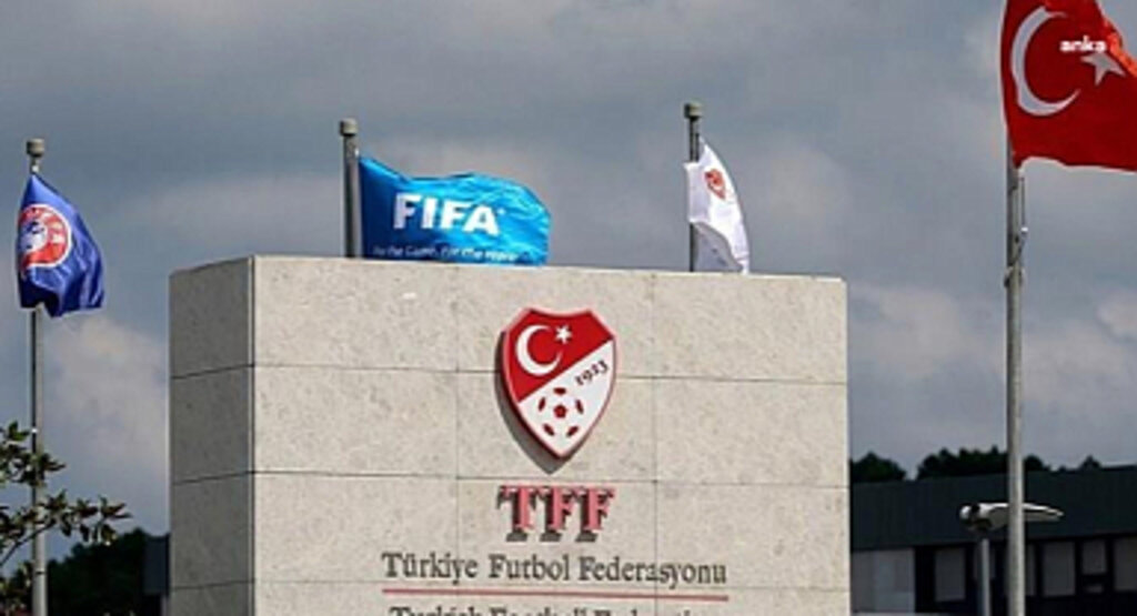 TFF, Süper Lig'deki Kritik Maçlarda Yabancı VAR Hakemleri Görevlendirilecek