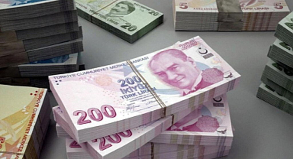 Yeni 50 ve 200 TL'lik Banknotlar Tedavülde! İmzalar Farklı