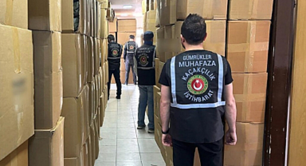 1 Milyar 22 Milyon Lira Değerinde Kaçak Eşya Ele Geçirildi