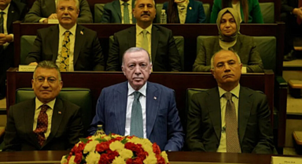 AK Parti'de Değişim Rüzgarı: Vekiller Daha Etkin Bir Meclis ve TV'lerde Görünürlük İstiyor
