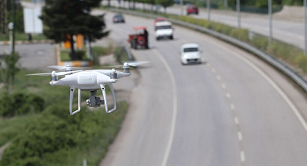Havza'da Dron Destekli Emniyet Kemeri ve Cep Telefonu Denetimi