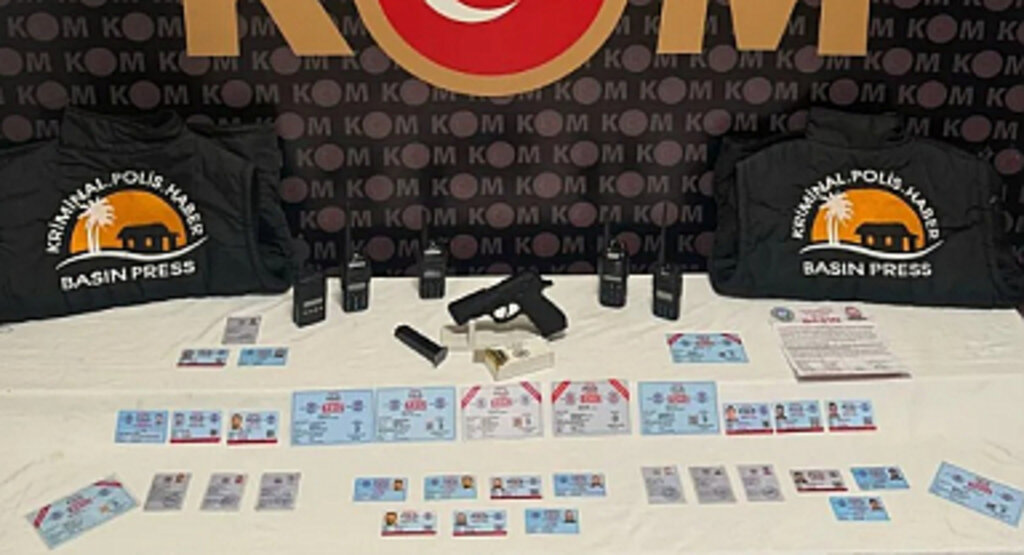 Sahte Basın Kartı Dağıtıp 600 Bin Lira Topladılar!