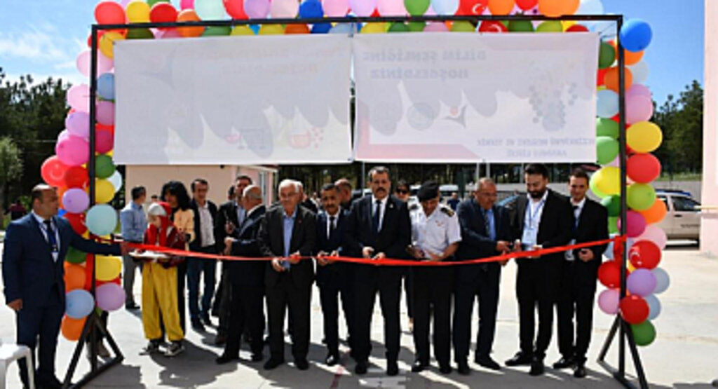 Samsun Vezirköprü'de TÜBİTAK 4006 Bilim Fuarı Heyecanı