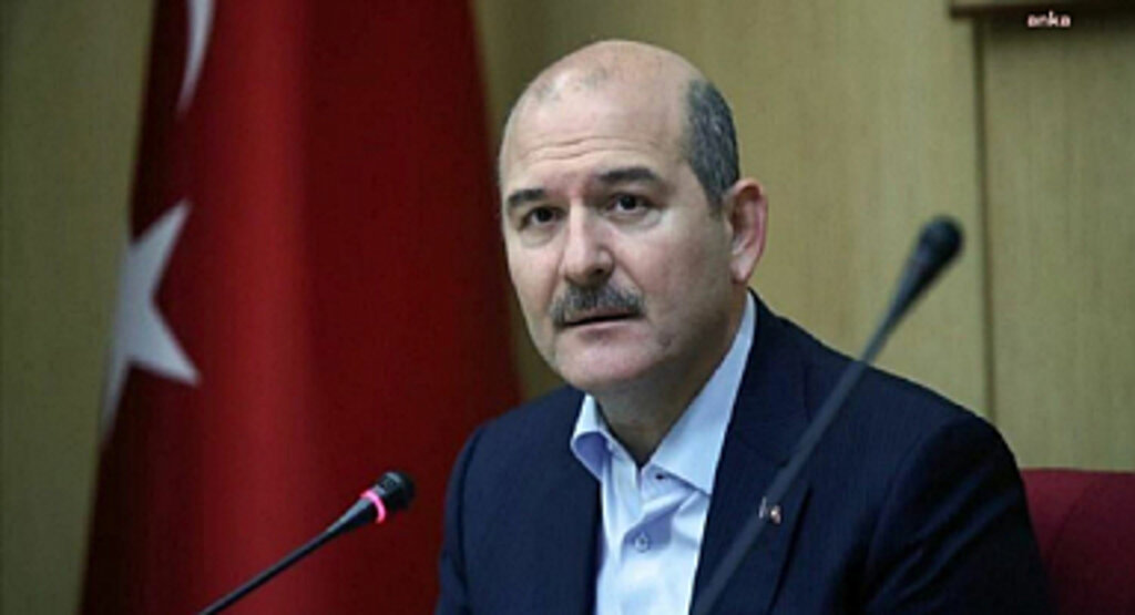 Soylu'dan Özel'e Sert Yanıt: Makyaj Operasyonları Yetmiyor, Akıl Operasyonu da Lazım