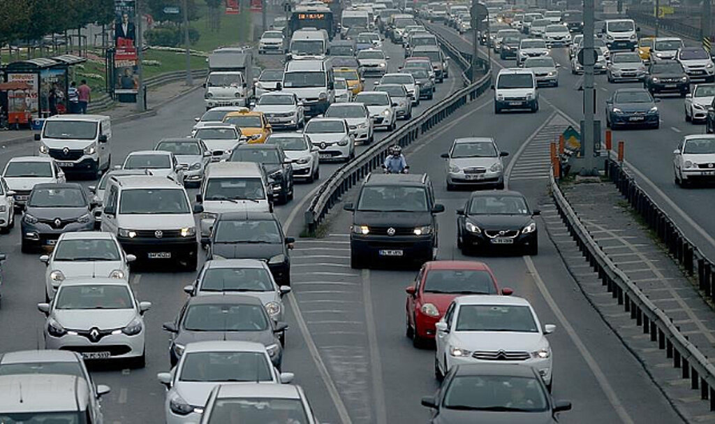 Zorunlu Trafik Sigortasında Yeni Dönem: Mayıs Poliçeleri...