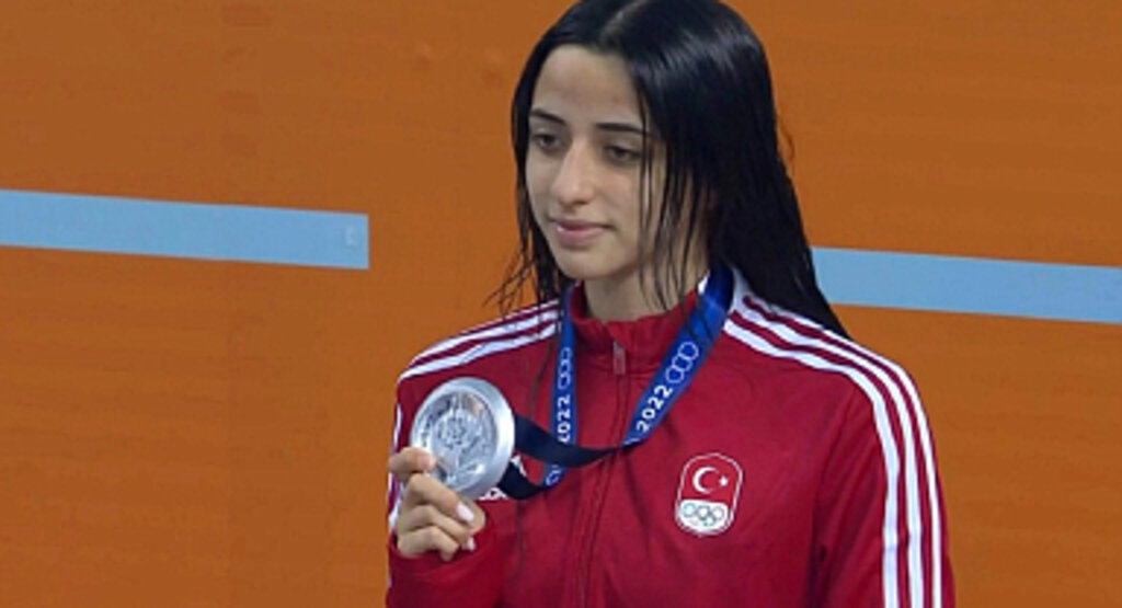 Deniz Ertan Avrupa Şampiyonası'nda Madalya Peşinde!