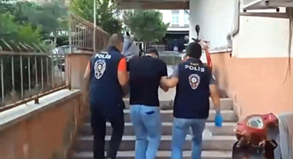 29 İlde Büyük Operasyon: Sibergöz-49