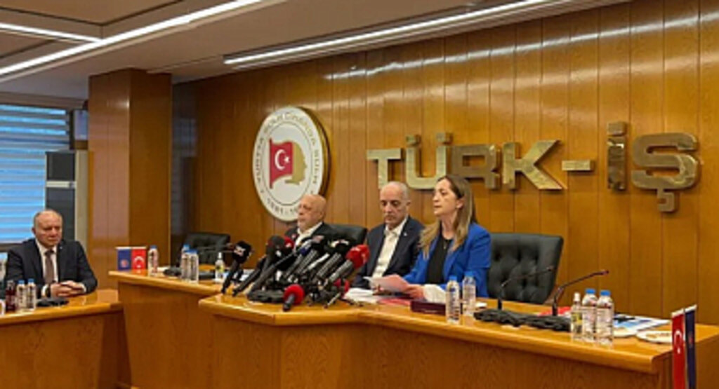 Asgari ücret, emekli maaşı ve vergi eleştirisi