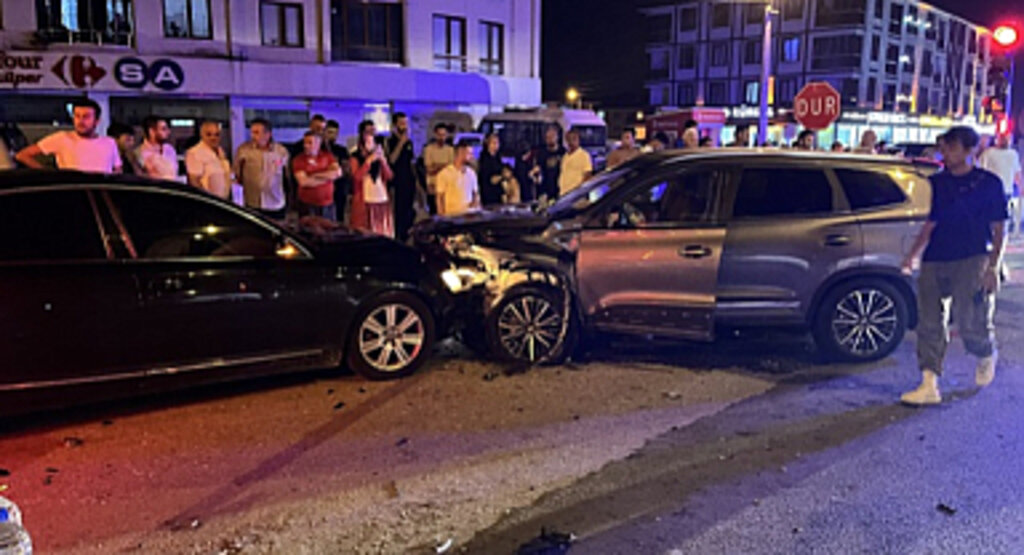 Düzce'de Zincirleme Trafik Kazası: 7 Yaralı