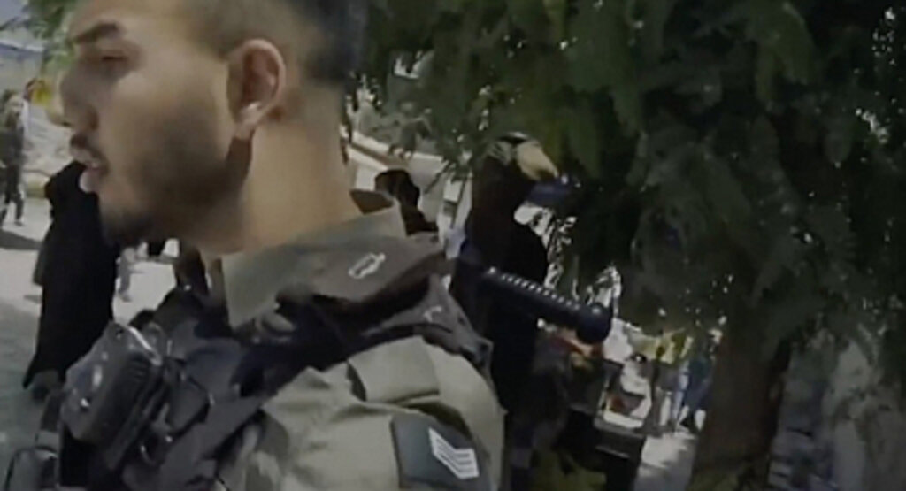 İsrail Polisi Doğu Kudüs'te TRT Haber Ekibine Saldırdı