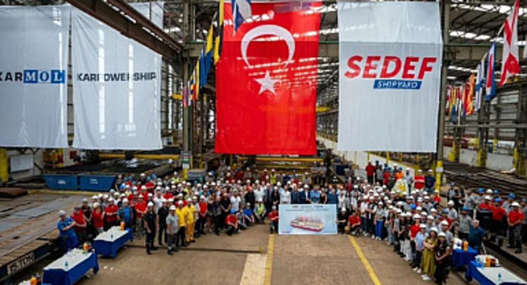 Karadeniz Holding ve Japon MOL, Yeni Enerji Gemisi İnşasına Başladı