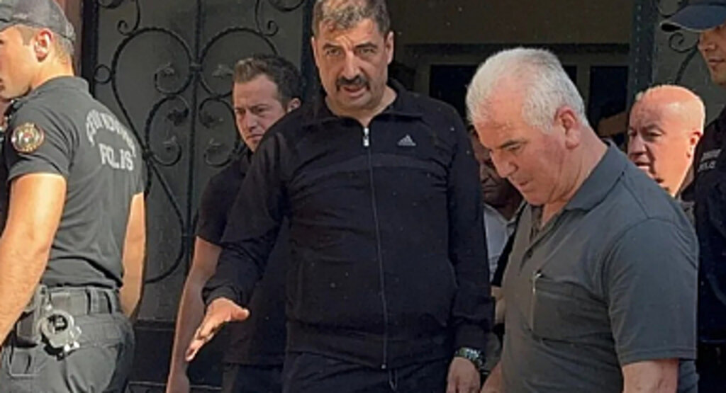 Kula Belediye Başkanı Dönmez'in Adliyeye Sevk Edildiği Olayda İfadeler Ortaya Çıktı