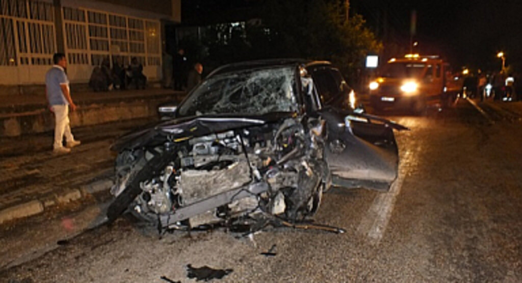 Tokat'ta Trafik Kazasında 1 Ölü, 1 Yaralı