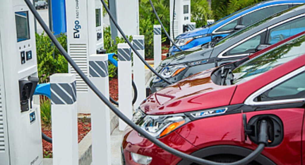 Türkiye'de Elektrikli Araç Satışları 2024'te Hızla Yükseldi