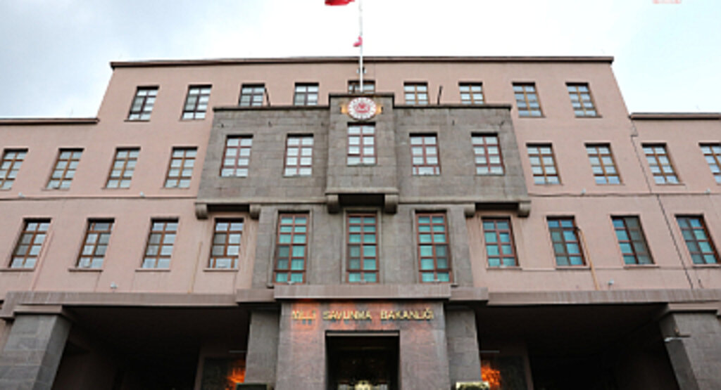 Zeytin Dalı Bölgesinde 3 Terörist Etkisiz Hale Getirildi