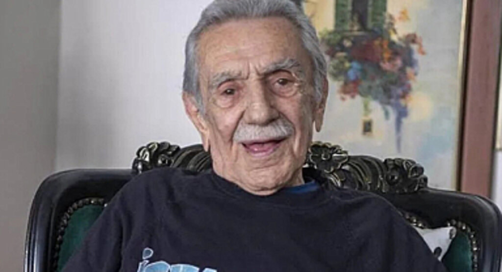 Aydemir Akbaş 88 Yaşında Hayatını Kaybetti