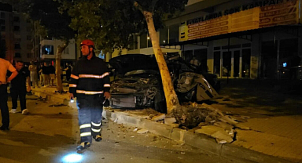 Çorum'da Trafik Kazası: İki Kişi Hayatını Kaybetti