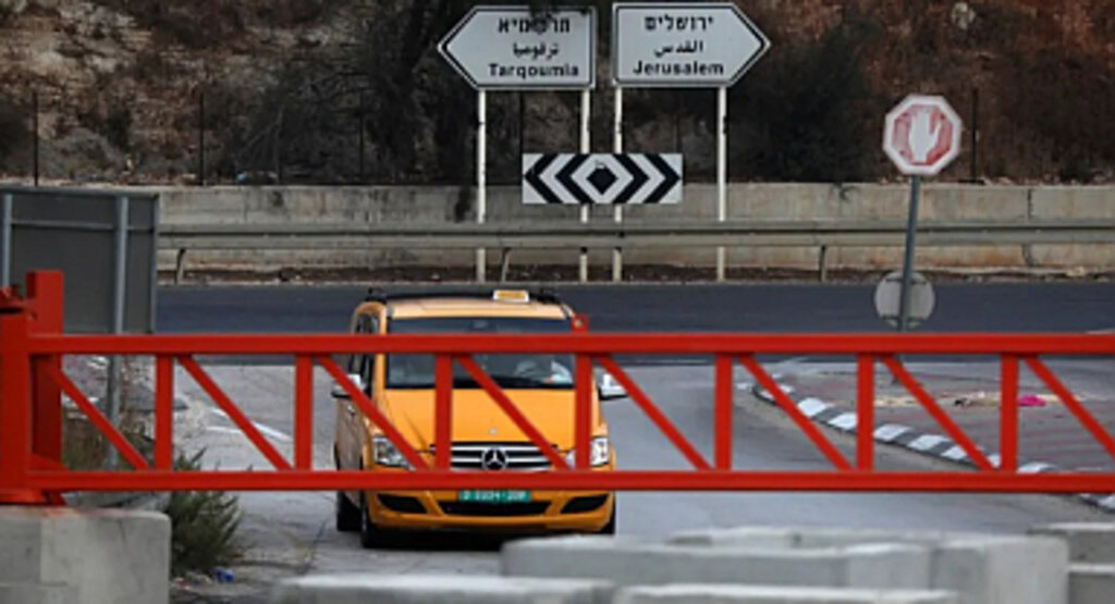 İsrail, El Halil Kentinin Tüm Girişlerini Kapattı