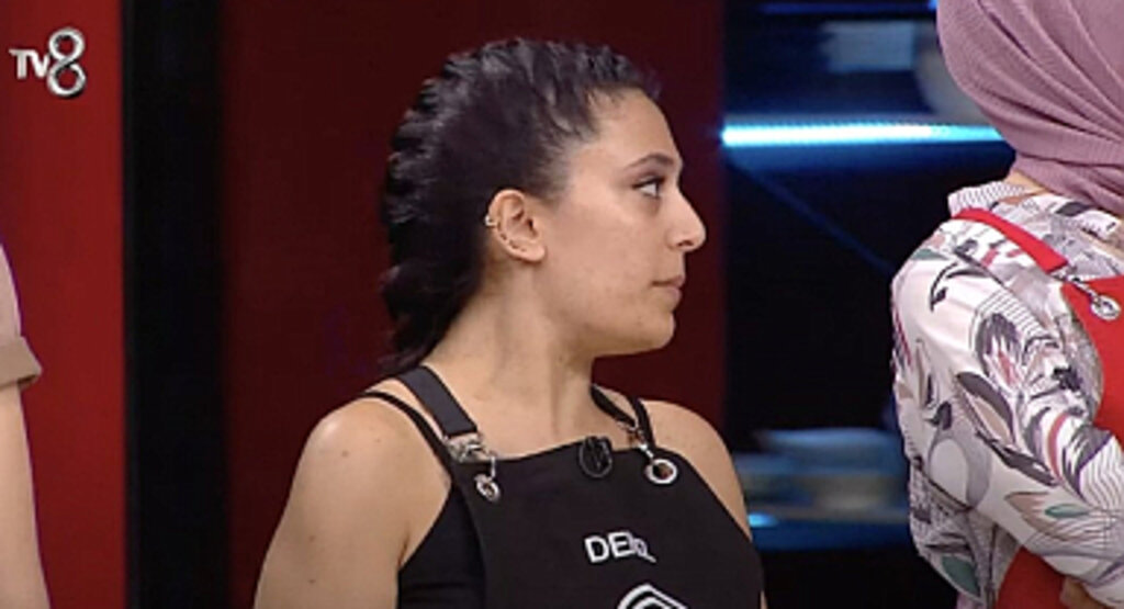 MasterChef Türkiye'de Zeynep Sinir Krizi Geçirdi