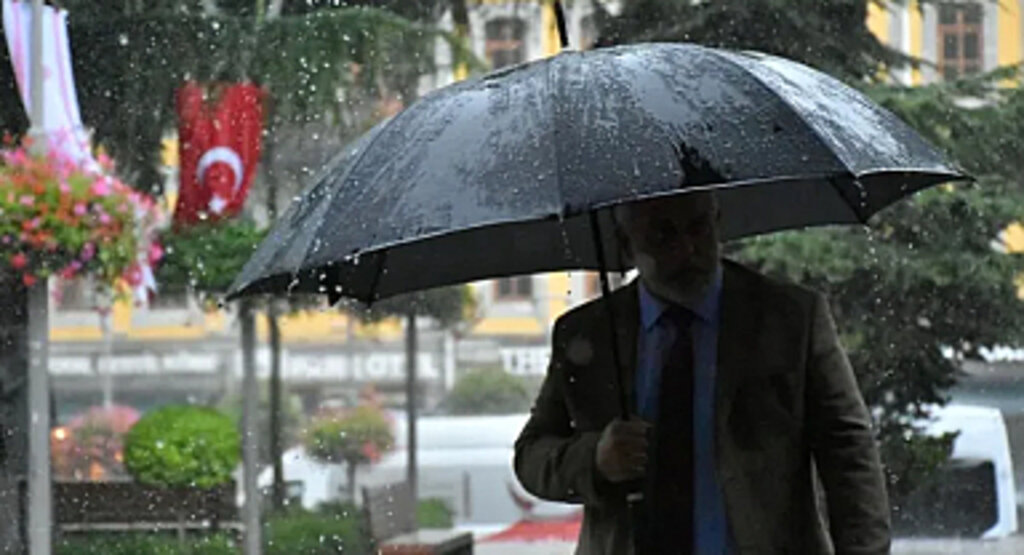 Meteoroloji'den 13 İle Sarı Kodlu Kuvvetli Yağış Uyarısı