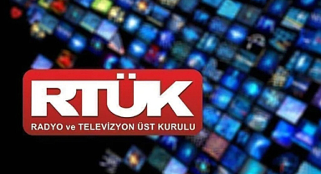 RTÜK, YouTube'daki Sokak Röportajlarını Takibe Aldı