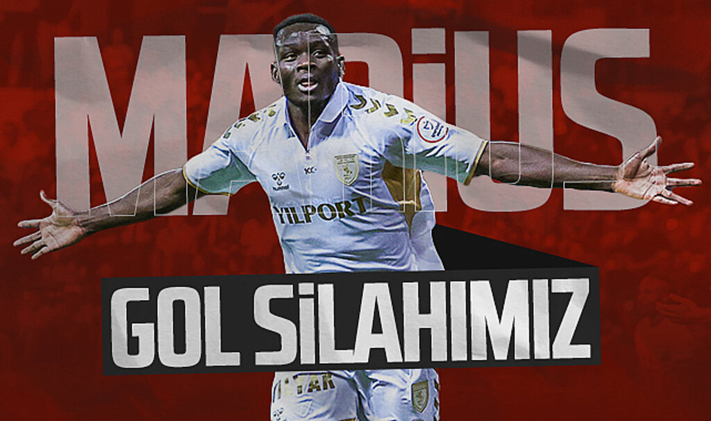 Marius Mouandilmadji célébrant un but avec Samsunspor