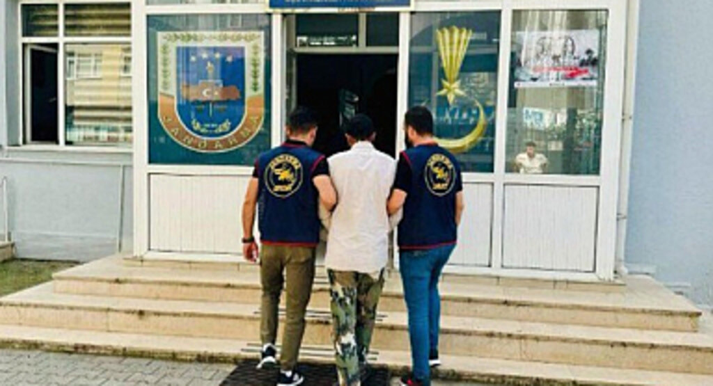 Samsun'da 17 Yıl 7 Ay Hapis Cezası ile Aranan Hükümlü Yakalandı