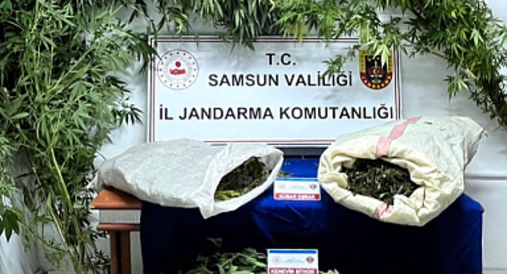 Samsun'da Uyuşturucu Operasyonunda 8 Kilogram Esrar Ele Geçirildi