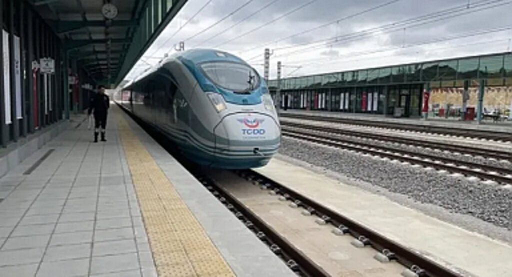 TCDD 109 İşçi Alacak: Başvuru Şartları Açıklandı