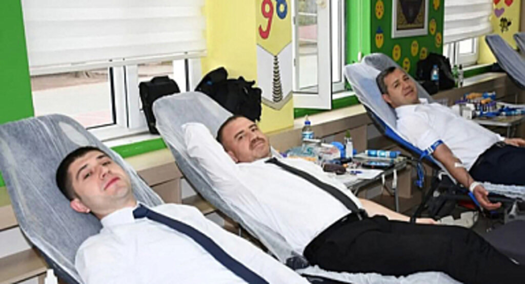 Alaçam Cumhuriyet İlkokulu’nda Kan Bağışı Etkinliği