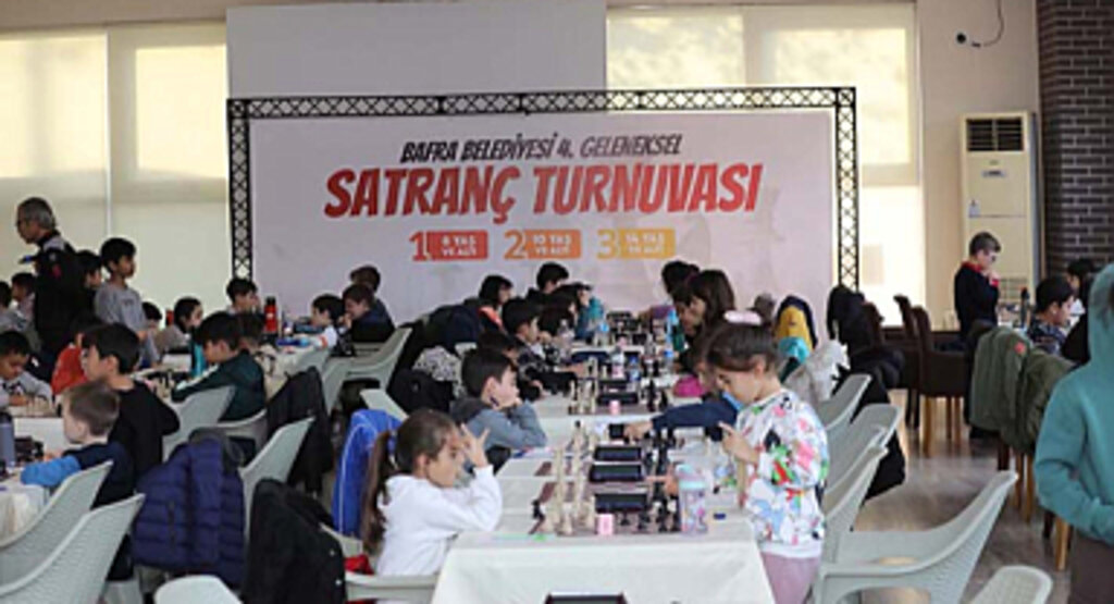 Bafra'da Geleneksel Satranç Turnuvası Tamamlandı