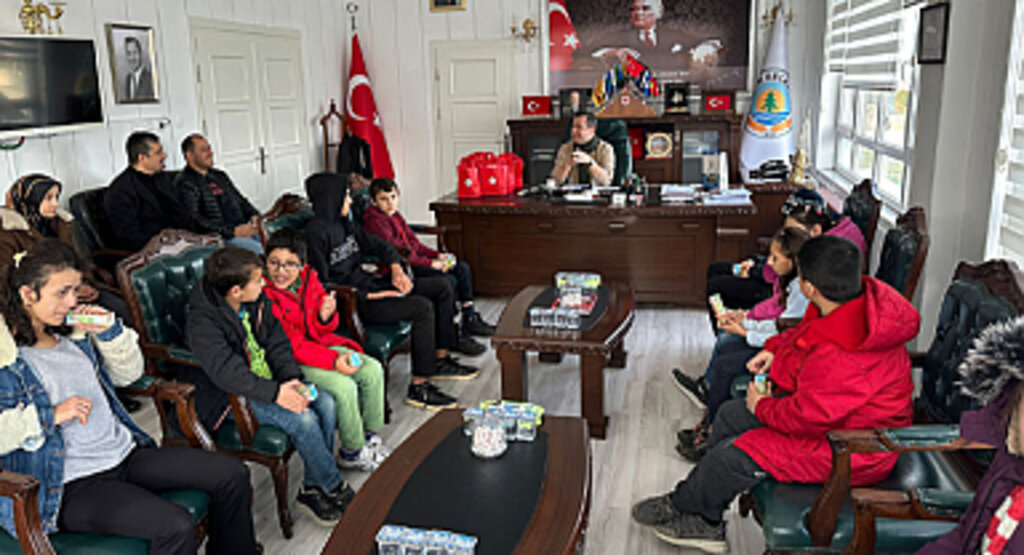 Başkan Özdemir’den Dünya Engelliler Günü’nde Anlamlı Buluşma